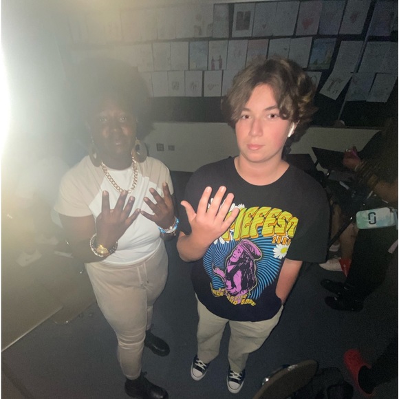 Meet your Posher, Treent - Picture 3 of 3